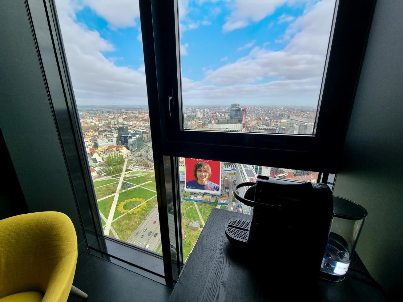 Hotel Skyline Solaria Milano Exterior foto